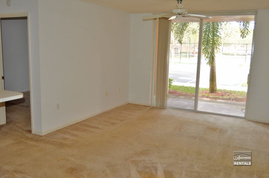 1150 Wildwood Lakes Blvd - Photo 2 of 8