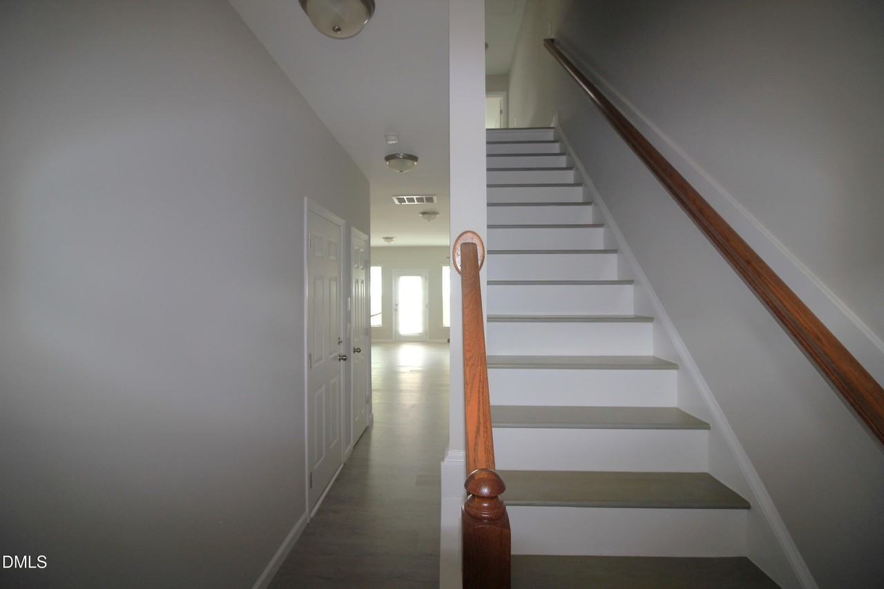 405 Stone Flower Ln - Photo 2 of 19