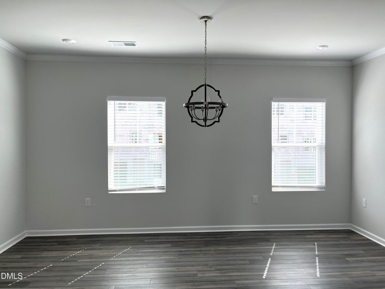 2141 Terrawood Dr - Photo 4 of 20