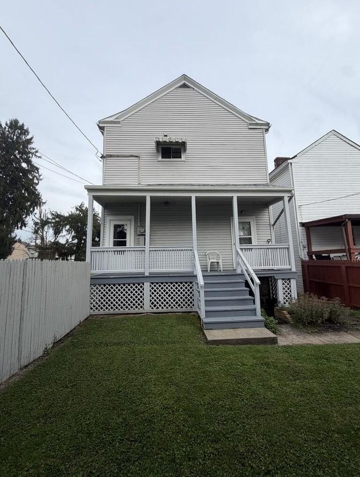 305 S Huron St - Photo 2 of 9