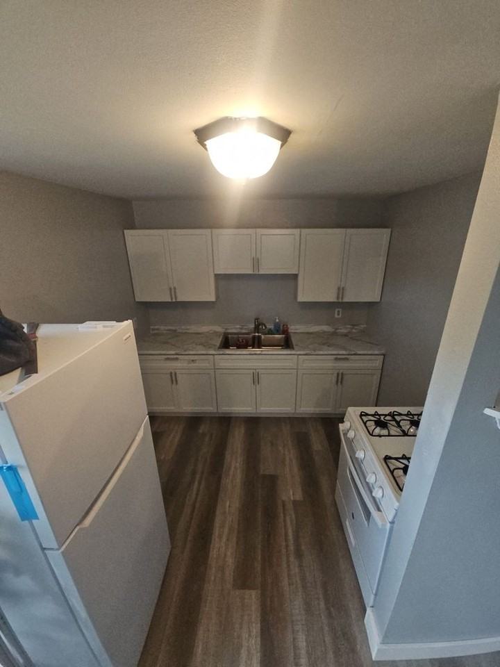 4033-4037 10th St 6 Unit - Photo 7 of 22