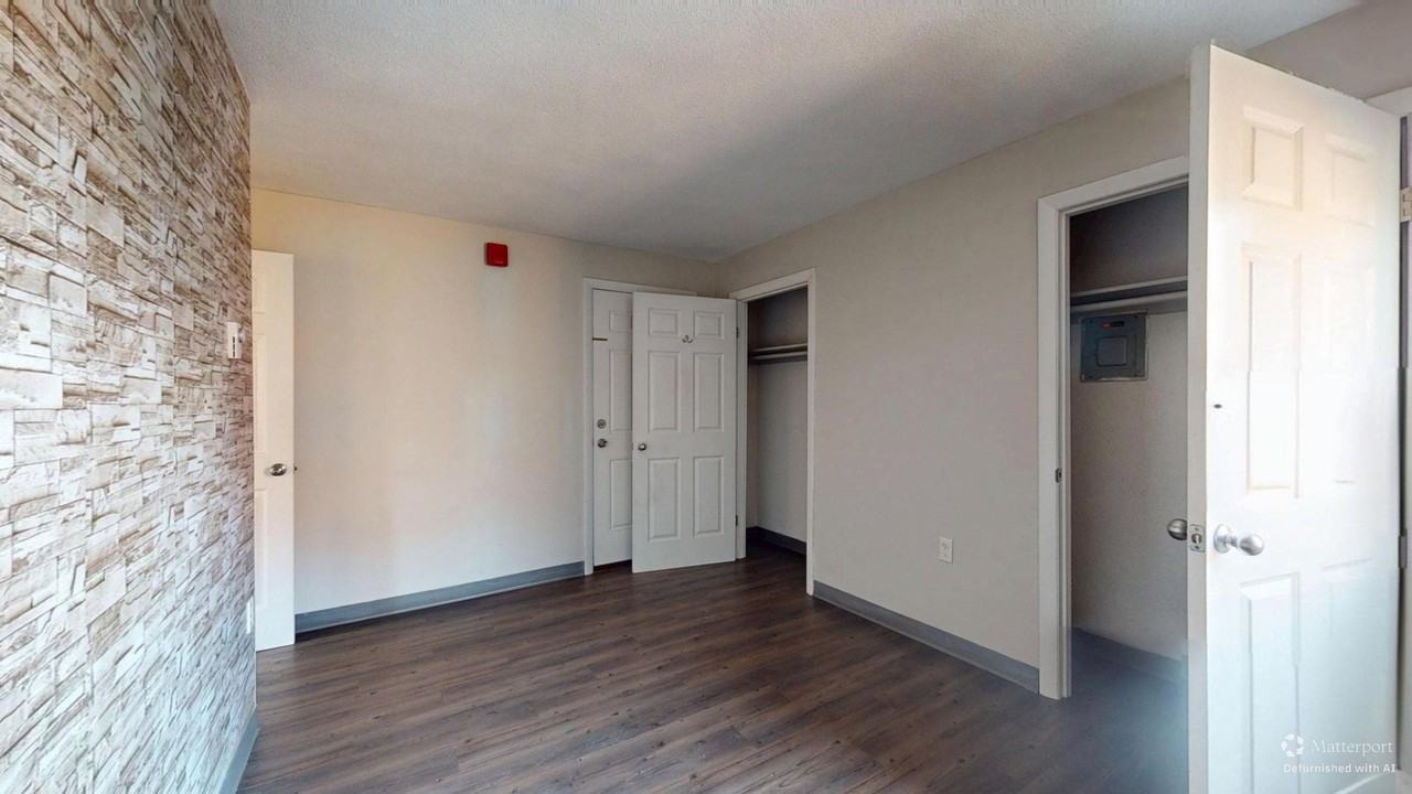 303 Meridian St #3 - Photo 2 of 15