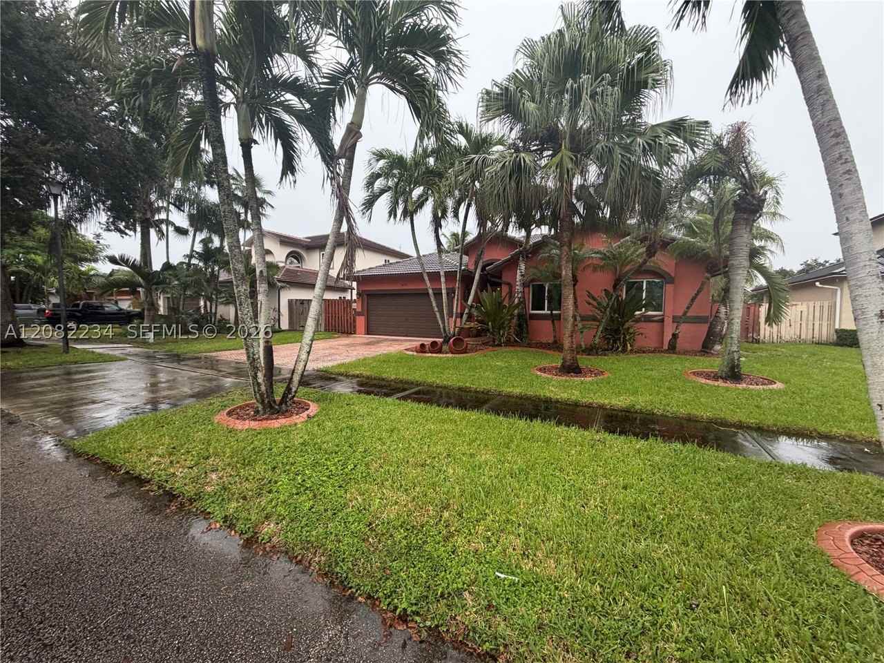 14571 Sw 160th Ct - Photo 3 of 49