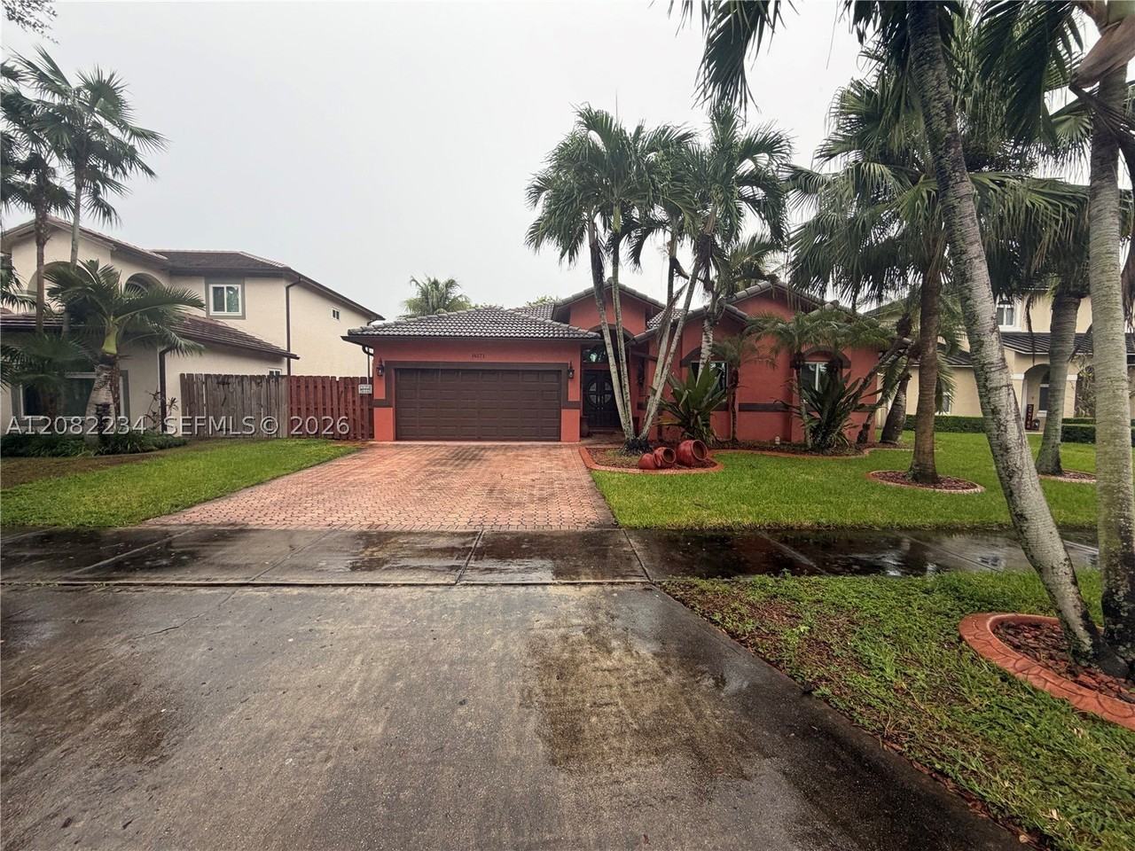 14571 Sw 160th Ct - Photo 4 of 49