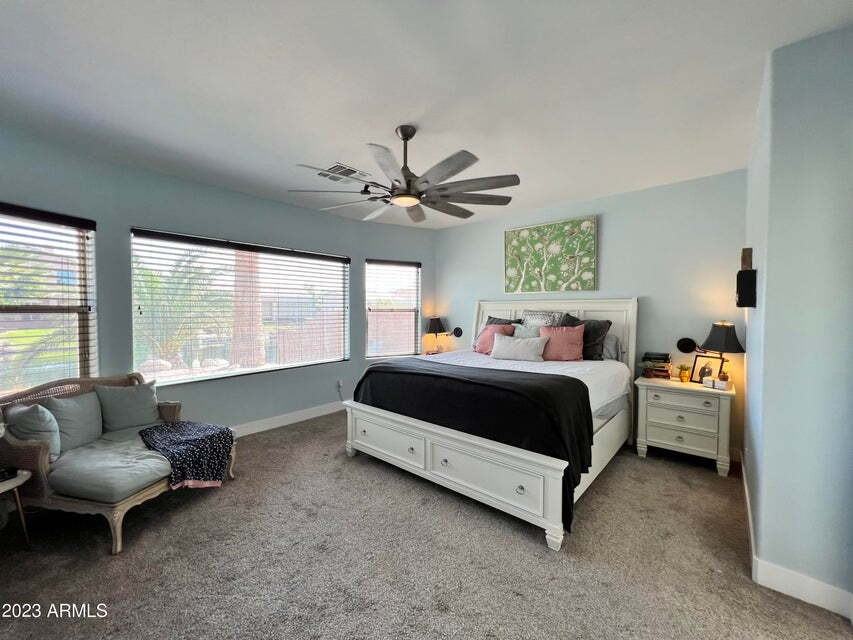 683 E Las Colinas Pl - Photo 5 of 24