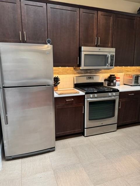 209 N Federal Ave #B - Photo 4 of 24