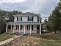 1012 Capitol - Photo 1 of 1