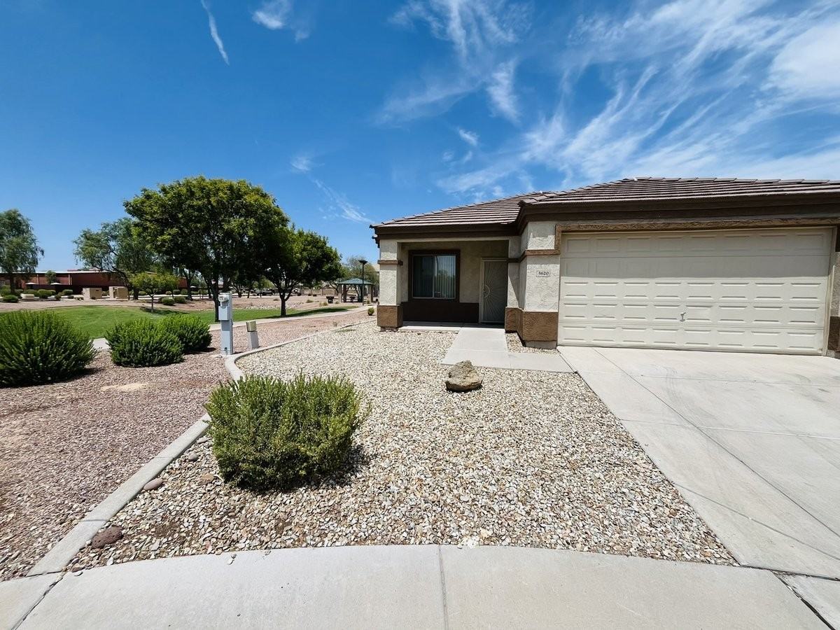 5620 W Ellis Dr - Photo 3 of 21