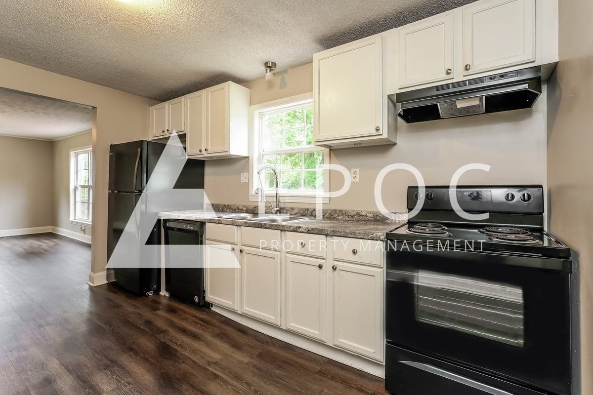 603 Edgewood Ave - Photo 3 of 26