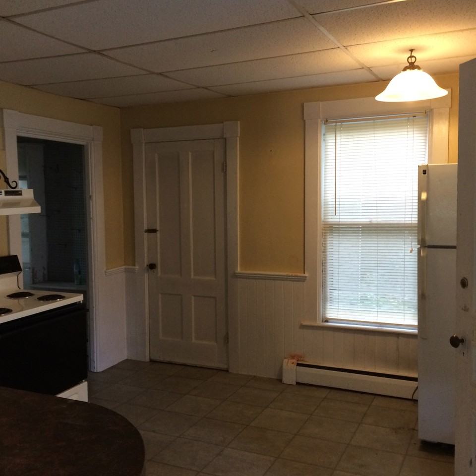 51 Andover Street #1 - Photo 4 of 8