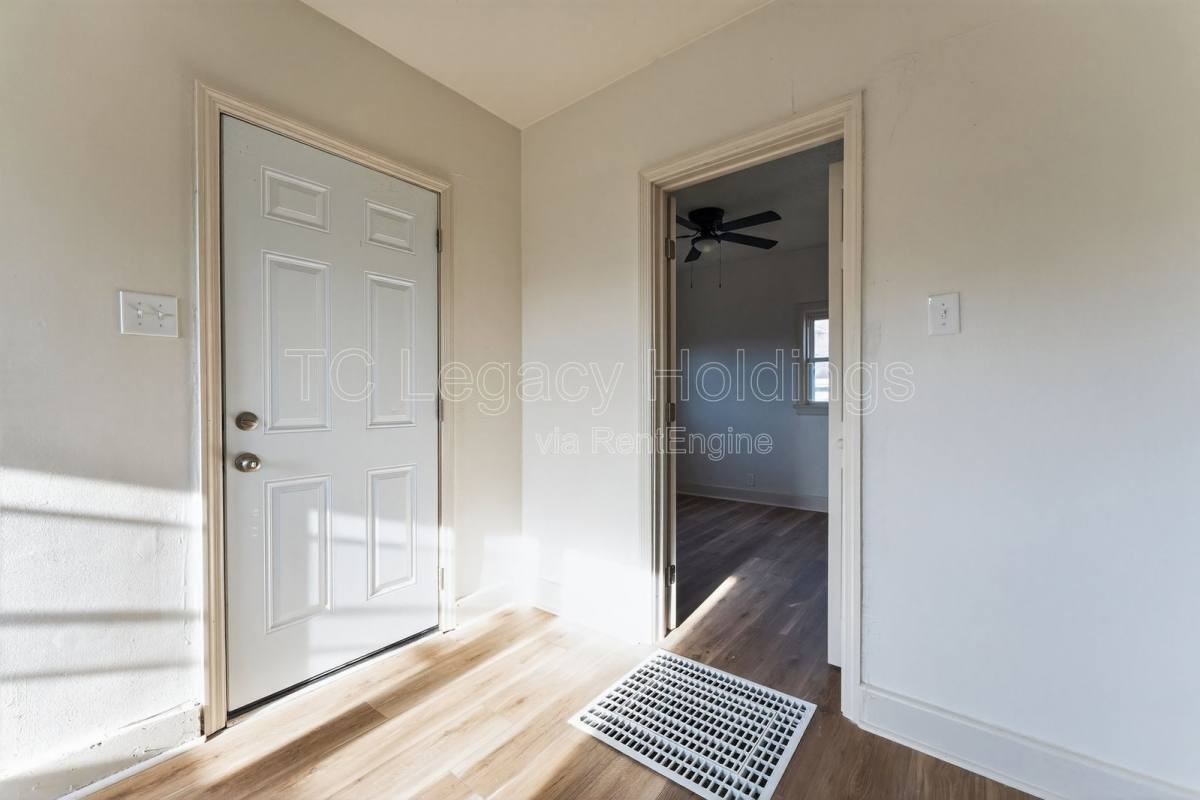 604 1 2 Hart St - Photo 7 of 20