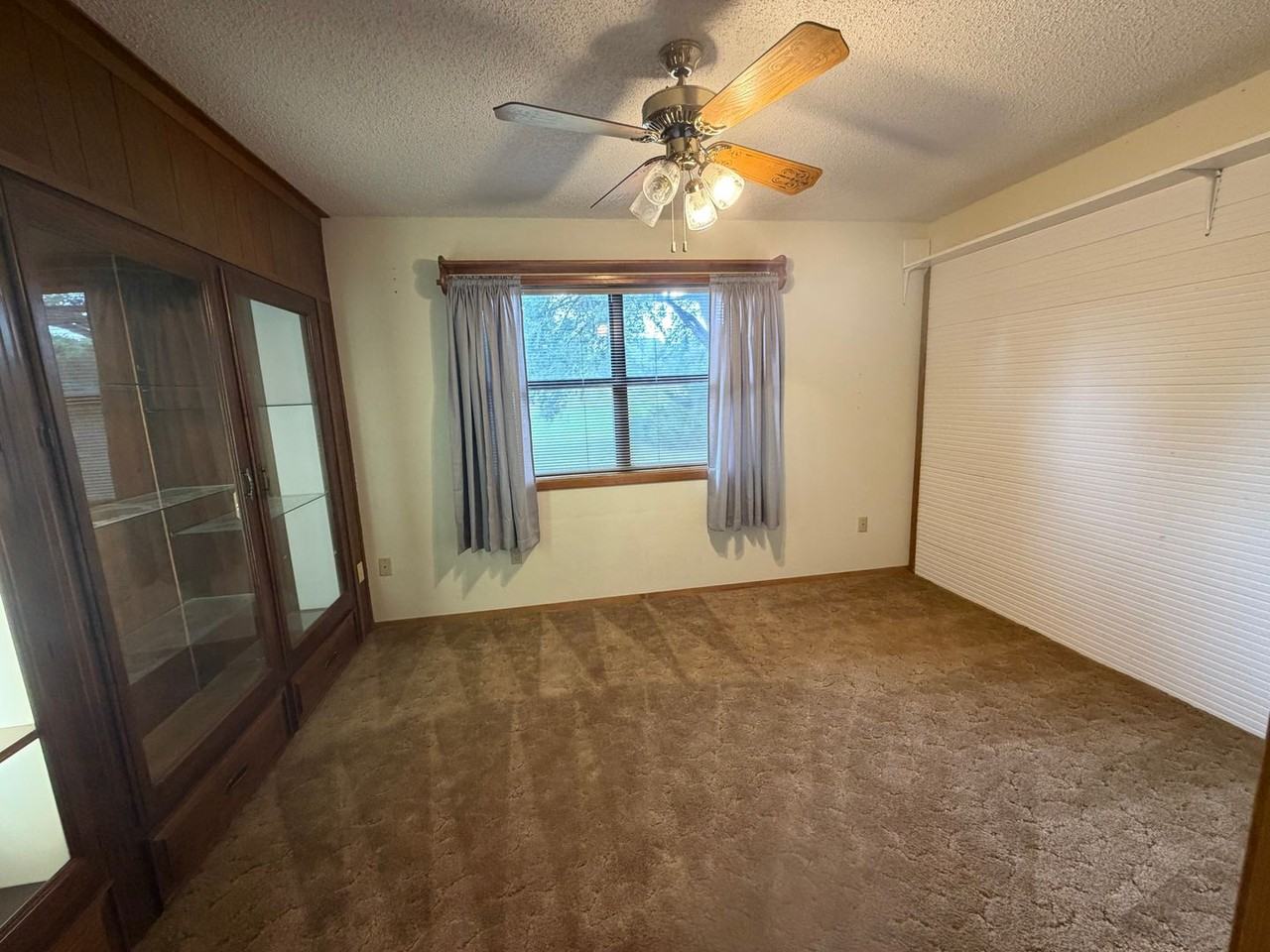 1712 Colonial Pkwy - Photo 6 of 34