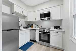 featured image of 2108 University Ave