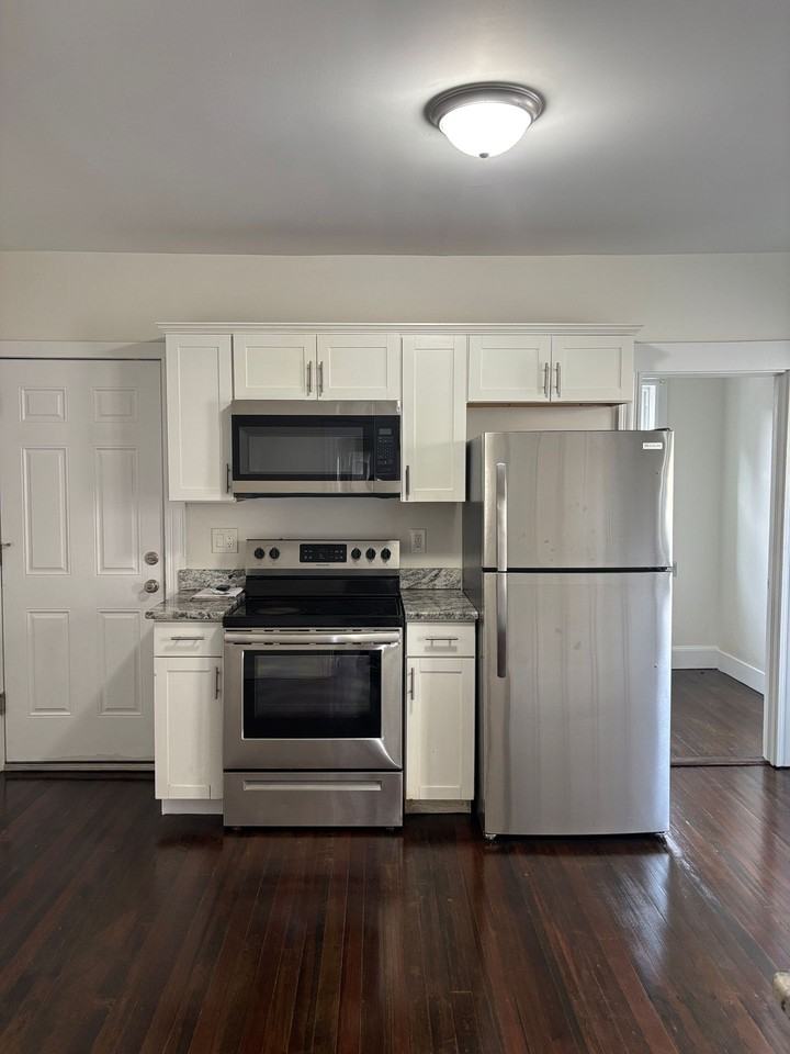 38 Roberts Street - Photo 2 of 11
