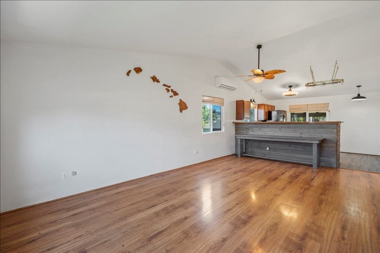 225 Humupea St - Photo 7 of 33