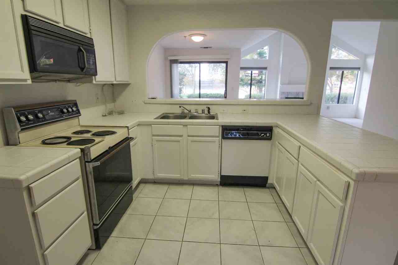 23 Sierra Lakeside Ln - Photo 4 of 6