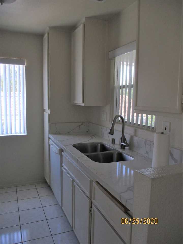10858 Aderman Ave #158 - Photo 6 of 32