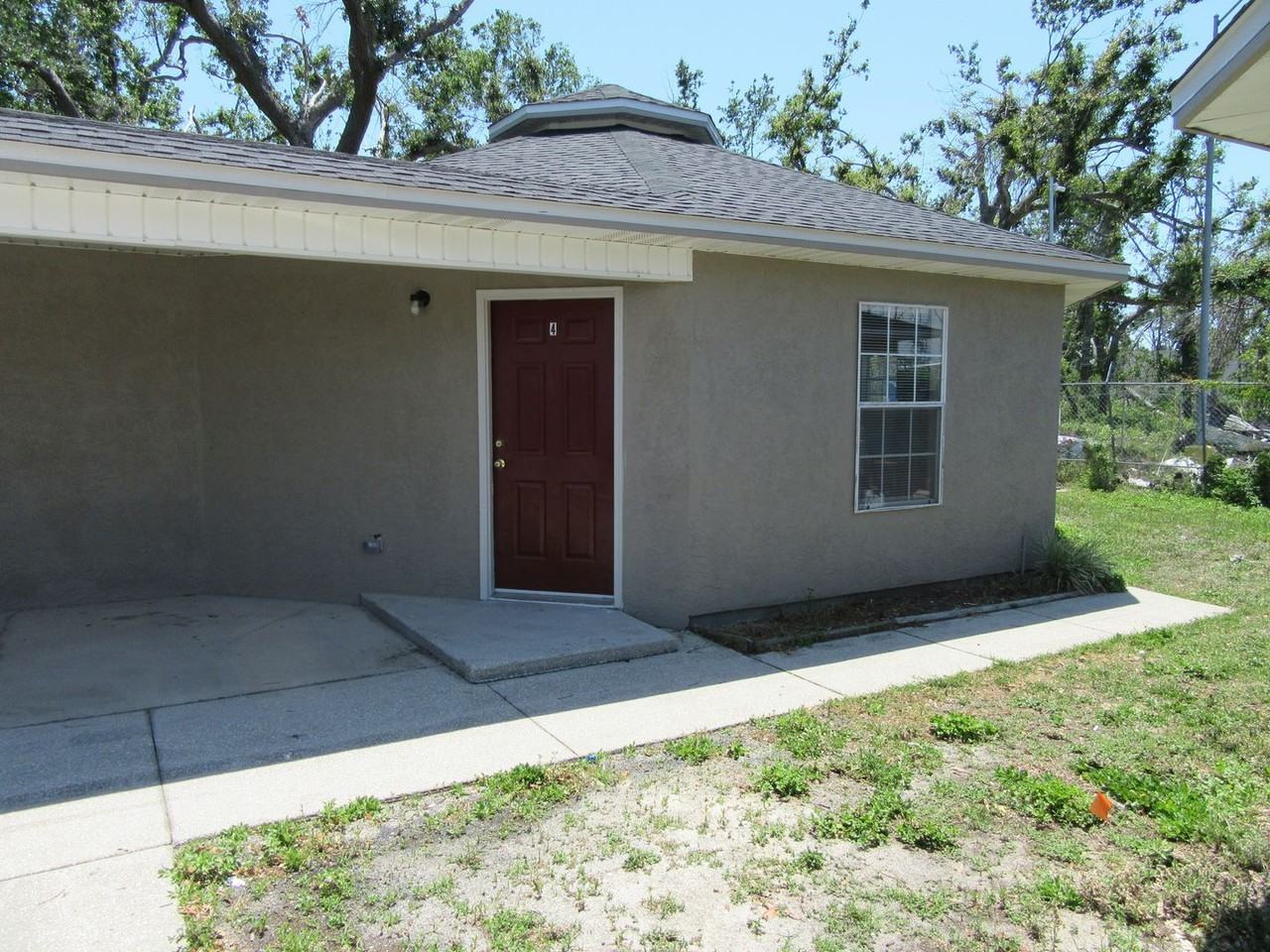 1401 Gulf Ave #4