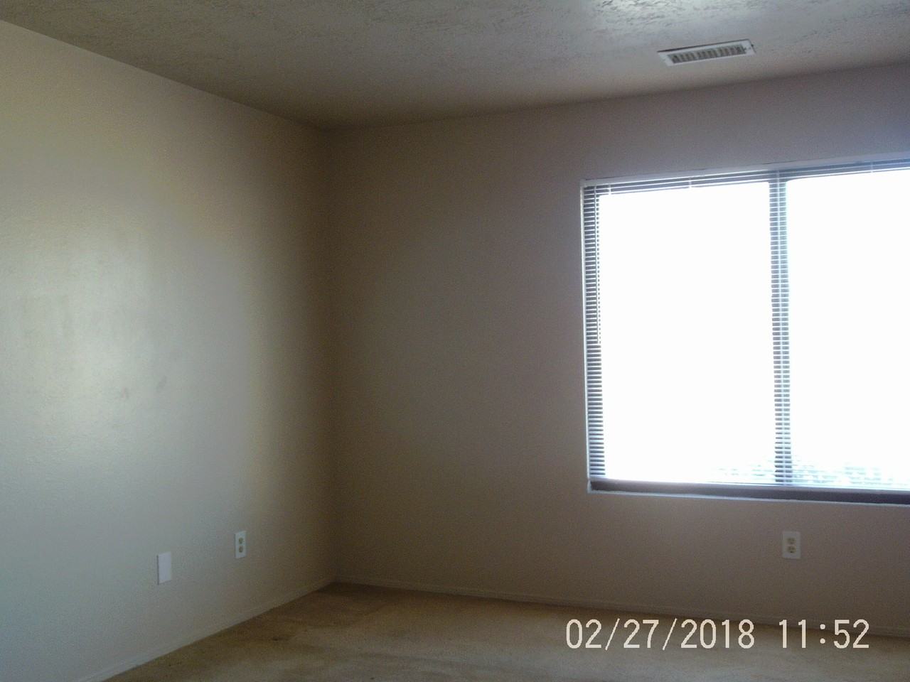 691 Littler Dr Se - Photo 4 of 26