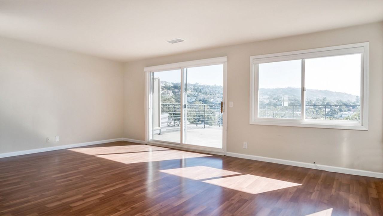 160 Cedar Way #F - Photo 3 of 11