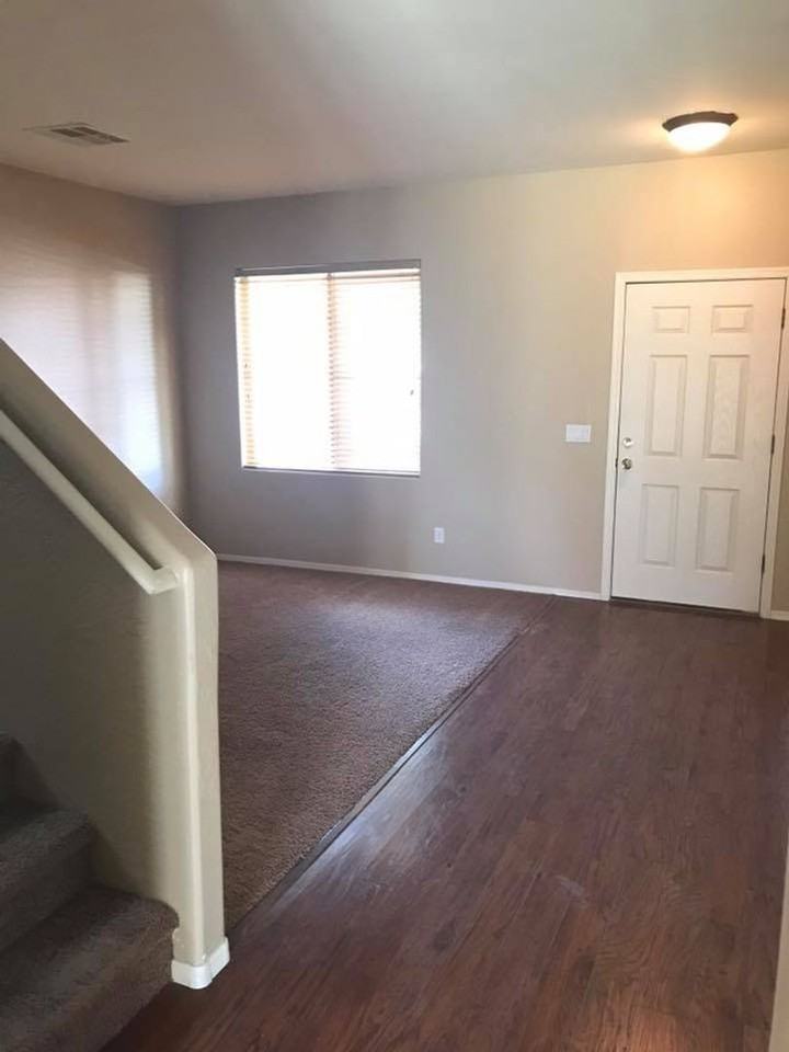 4557 E Del Rio St - Photo 3 of 25