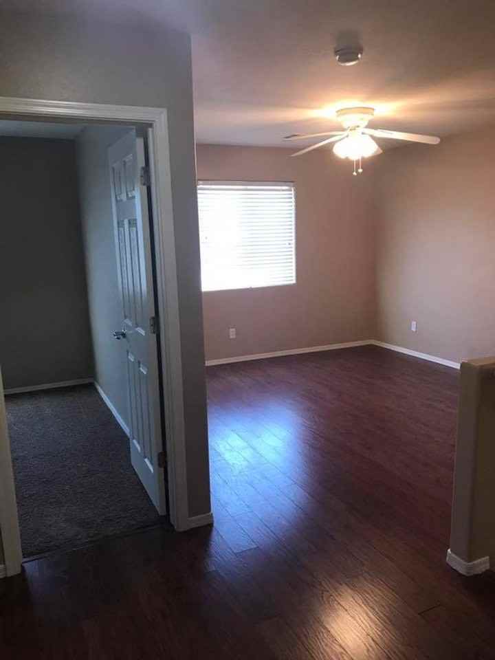 4557 E Del Rio St - Photo 4 of 25