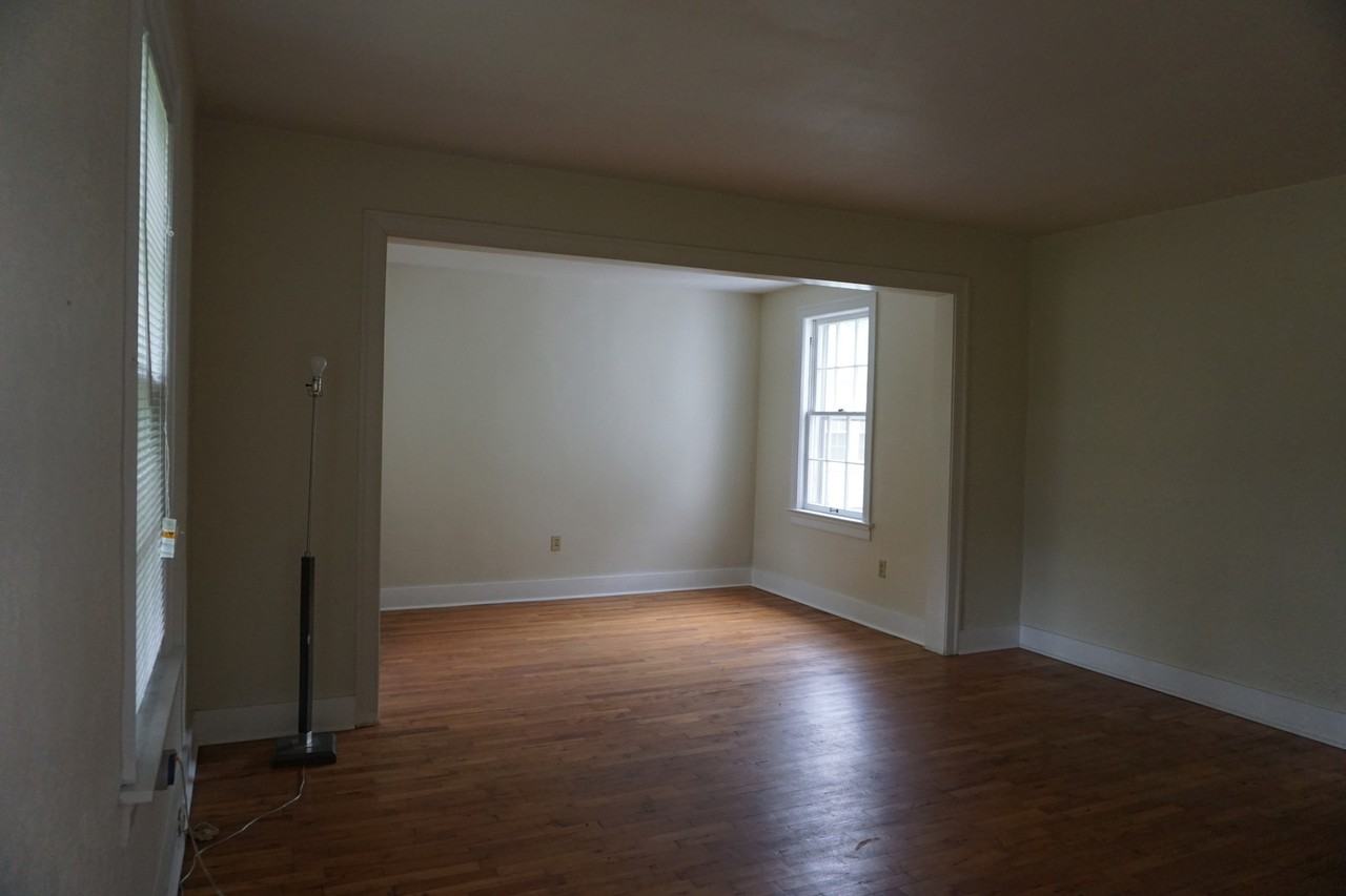 201 Liberty Pkwy - Photo 2 of 9