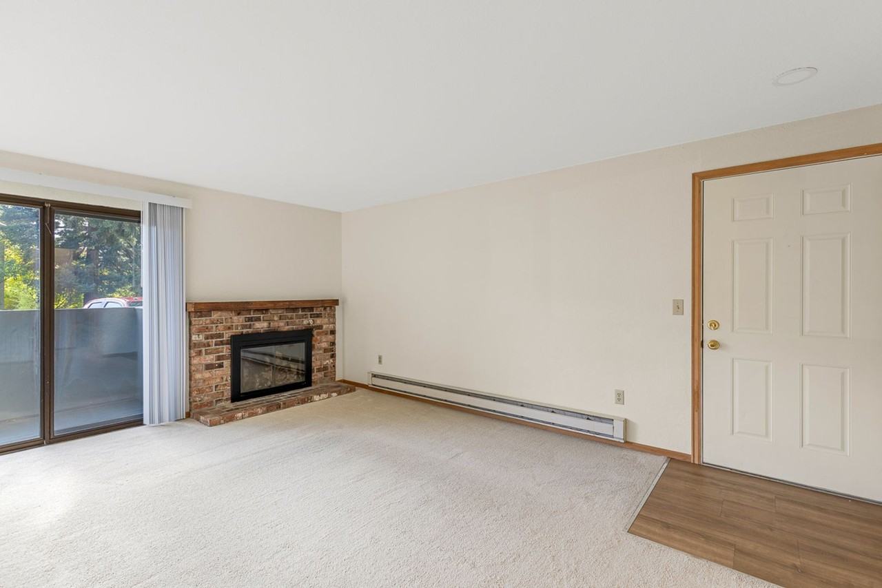 10004 Ne 117th Ct #2 - Photo 4 of 15