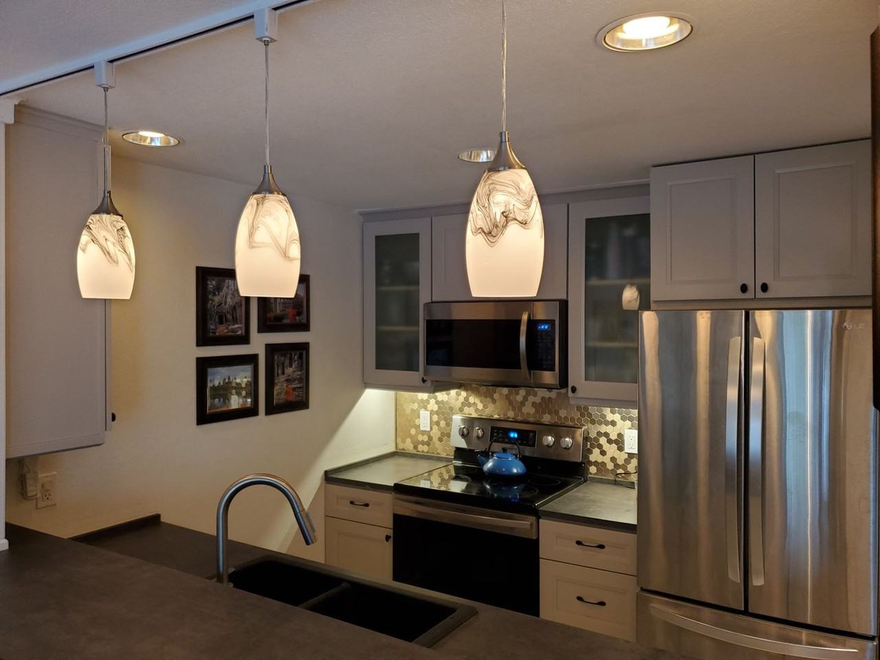 3890 Whitman Ave N #206 - Photo 4 of 18