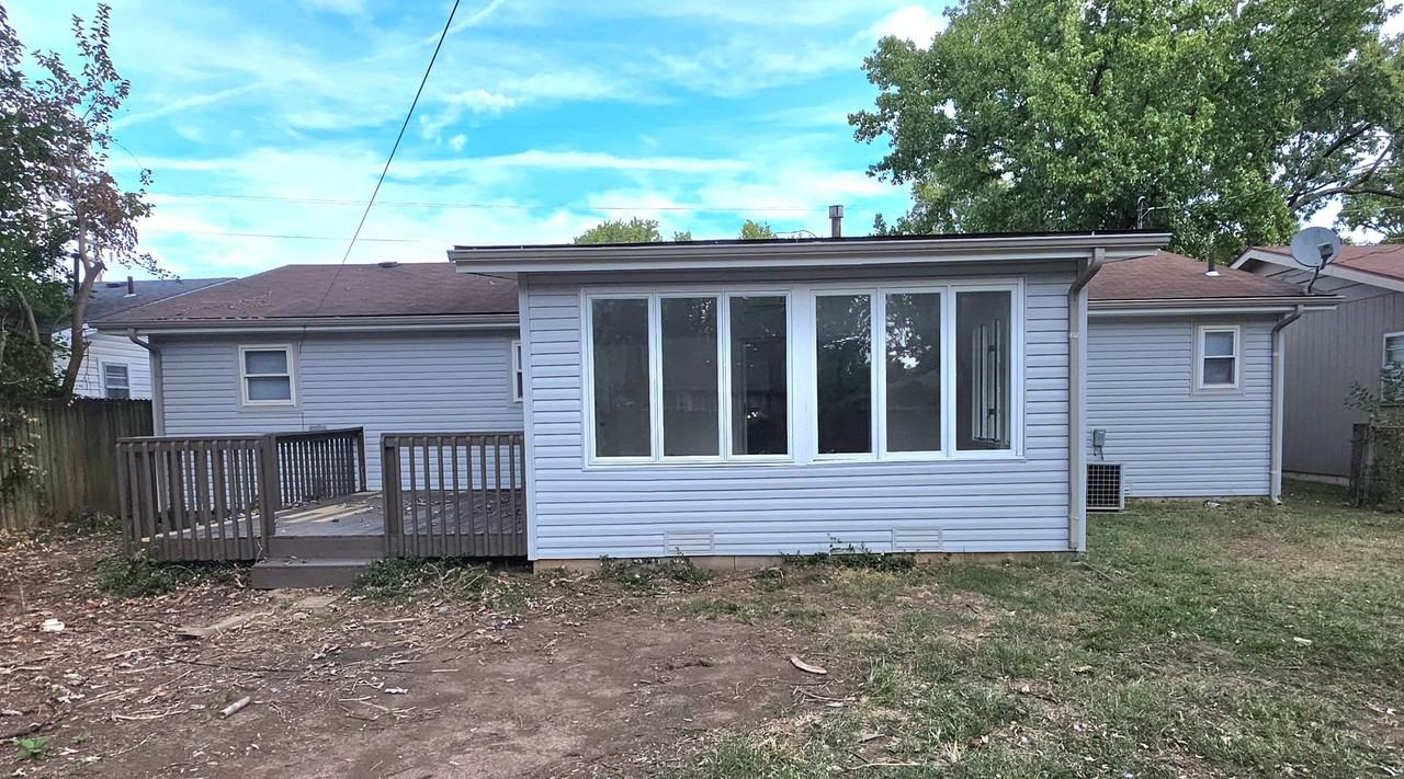 1280 E Sunset St - Photo 2 of 12