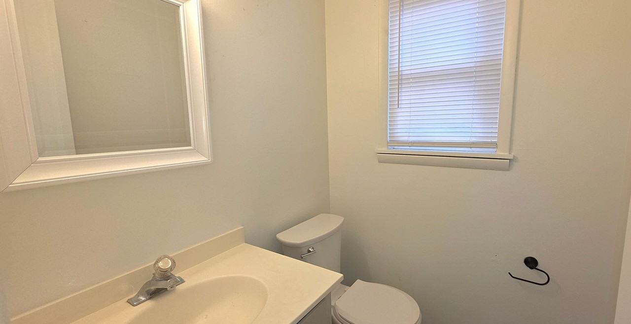 1280 E Sunset St - Photo 6 of 12