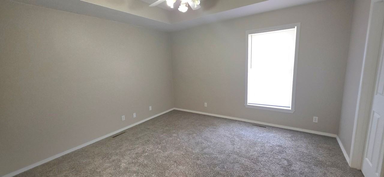 1752 S Fisk Ave - Photo 6 of 13