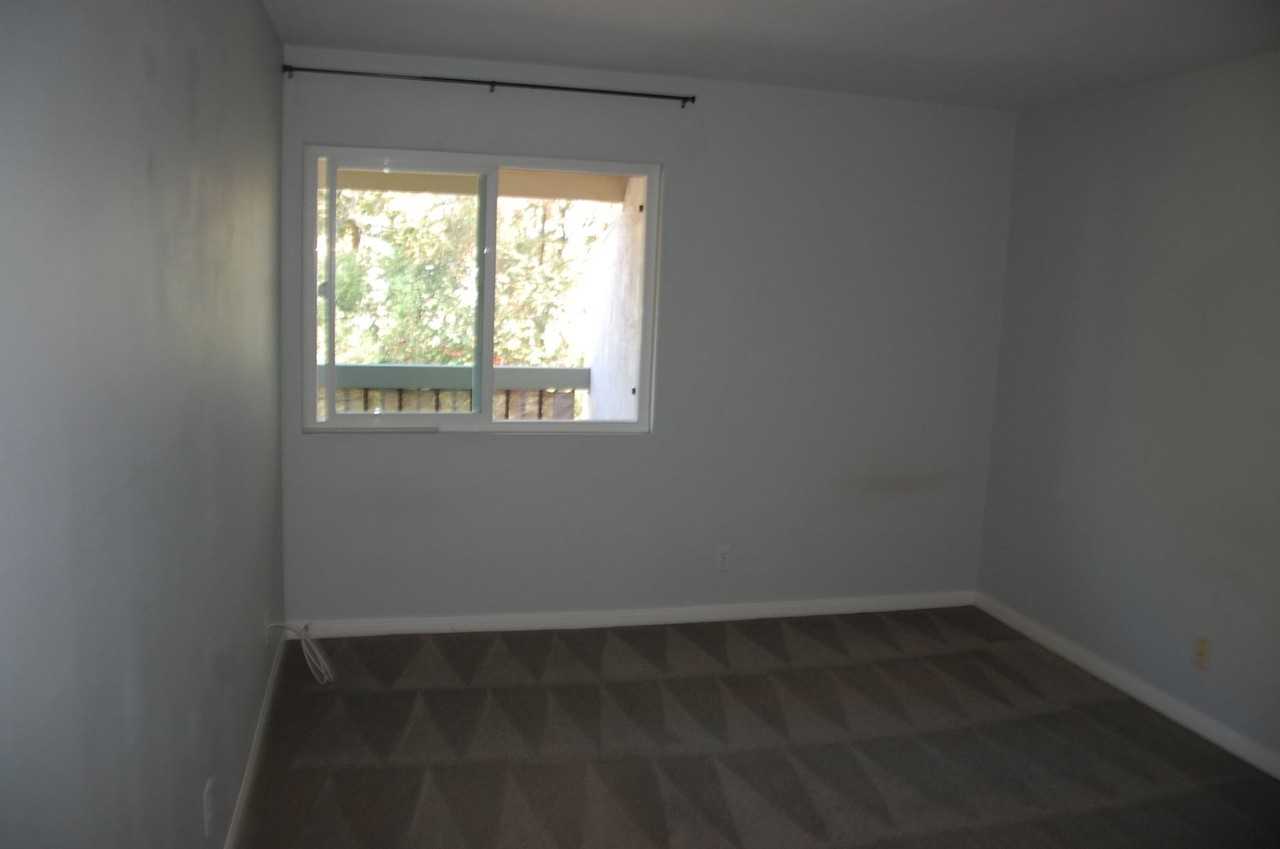 5516 Armitos Ave #70 - Photo 7 of 14