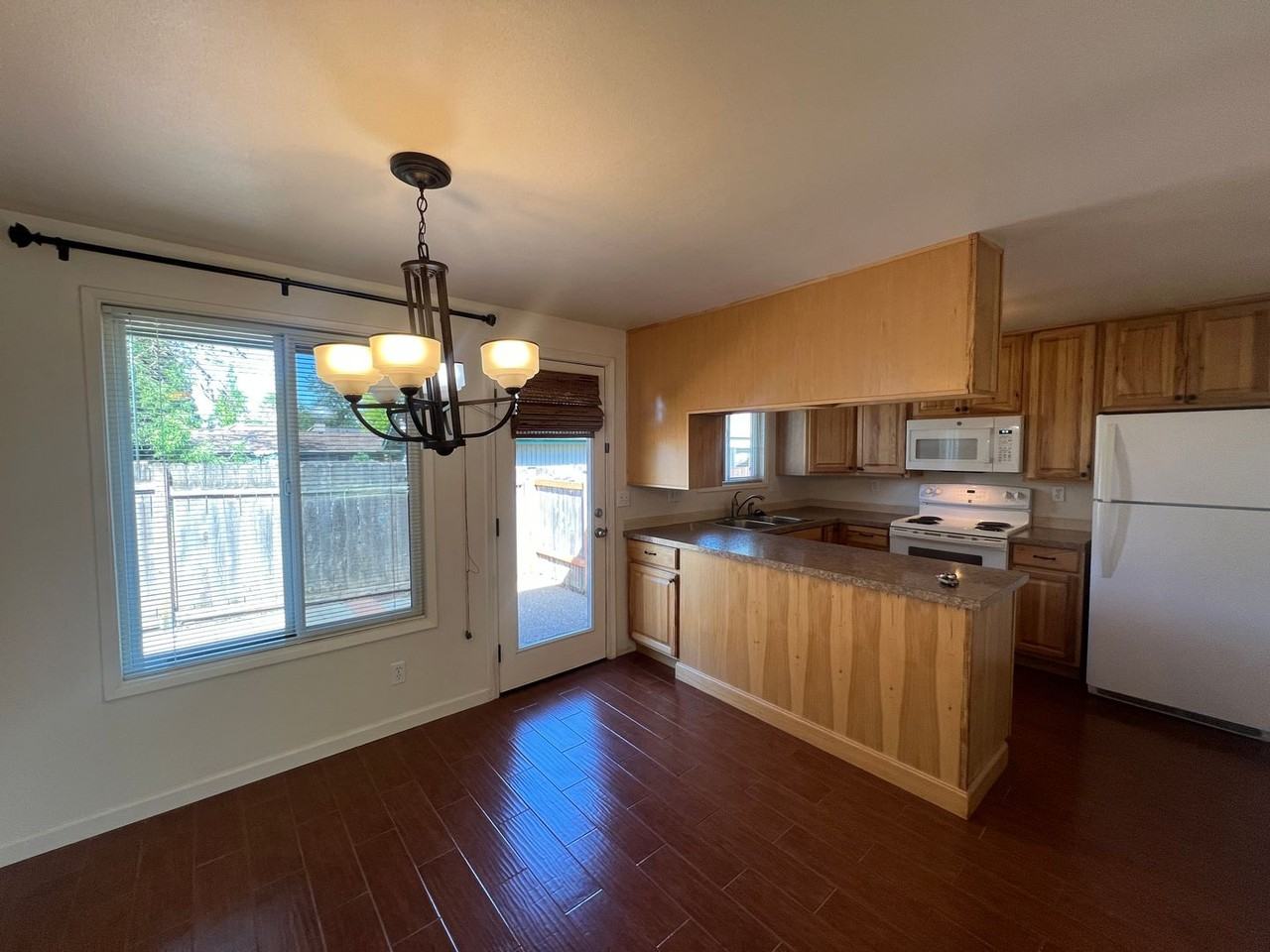 2315 Ironwood St - Photo 6 of 18