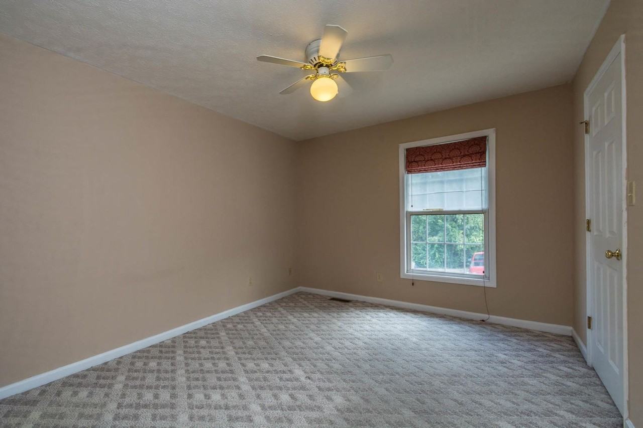 732 E Sherwood Hills Dr - Photo 7 of 8