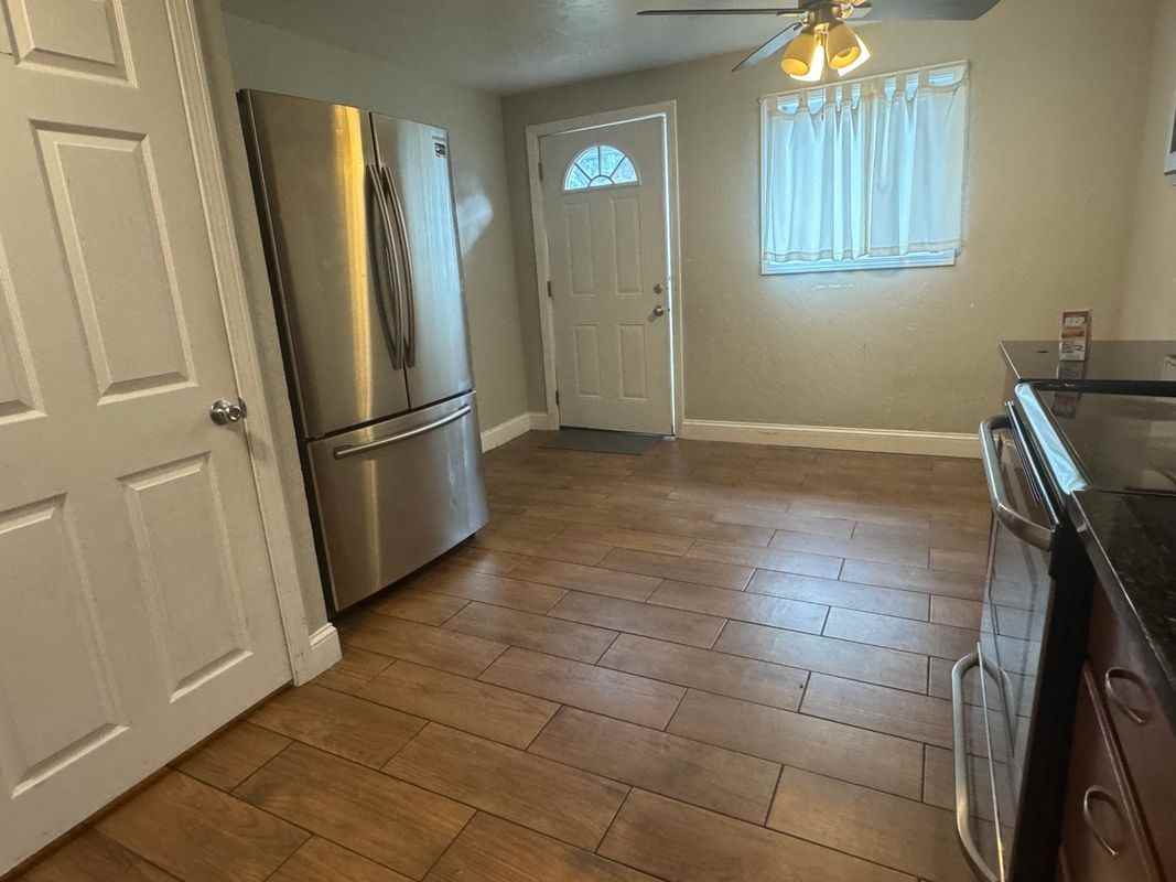 507 Stafford St - Photo 6 of 8