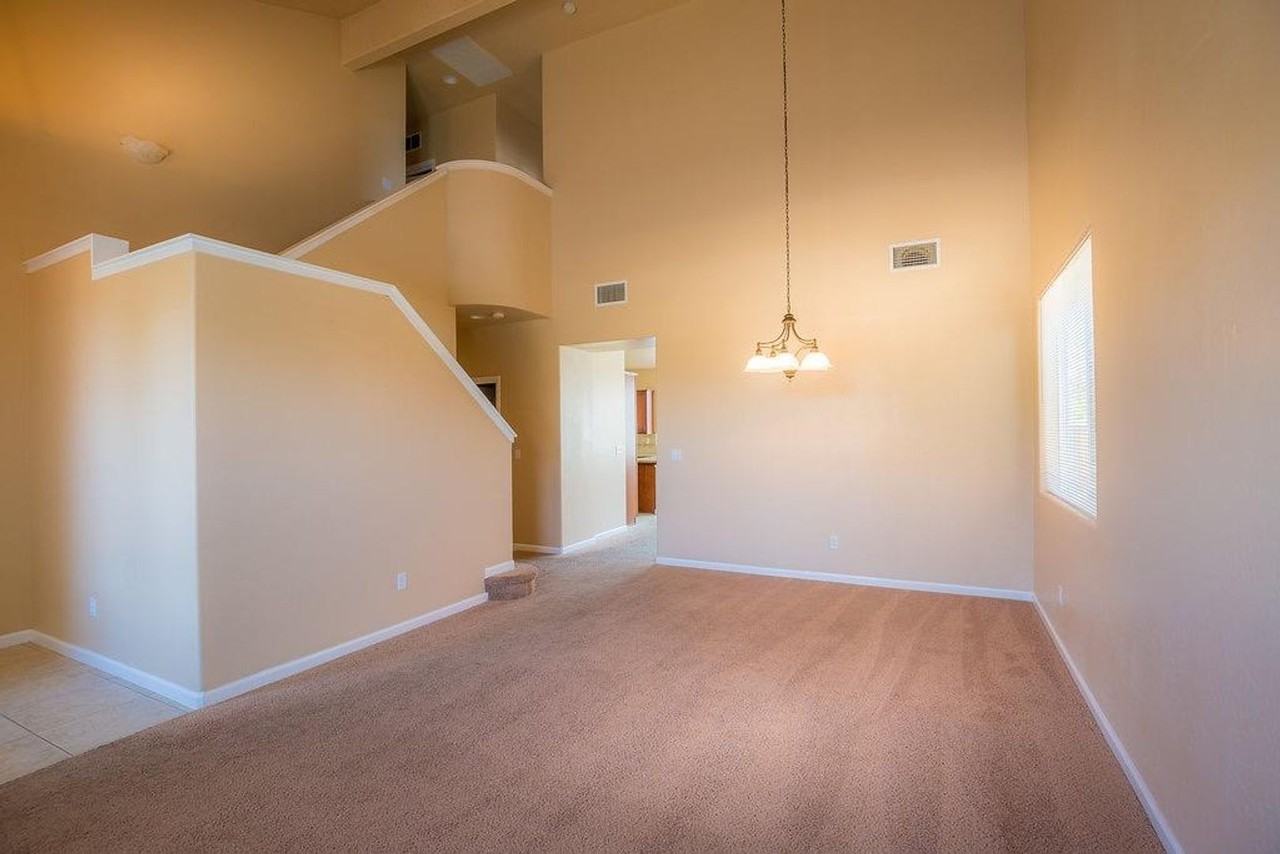 864 Old Prieur Ln - Photo 3 of 31