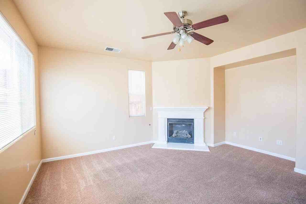 864 Old Prieur Ln - Photo 6 of 31