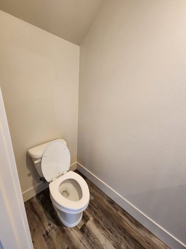 1001 Peach Rd - Photo 7 of 16