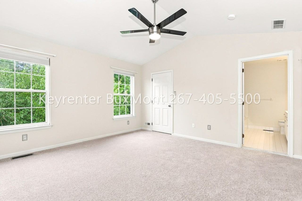 1516 Sweetbriar Dr - Photo 7 of 18