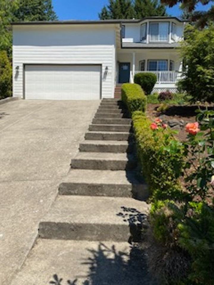 15809 Ne 18th Ct - Photo 3 of 44