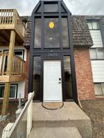 featured image of 1409 E Iron Ave