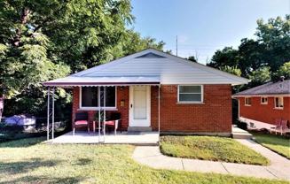 2442 Lysle Ln - Photo 1 of 1