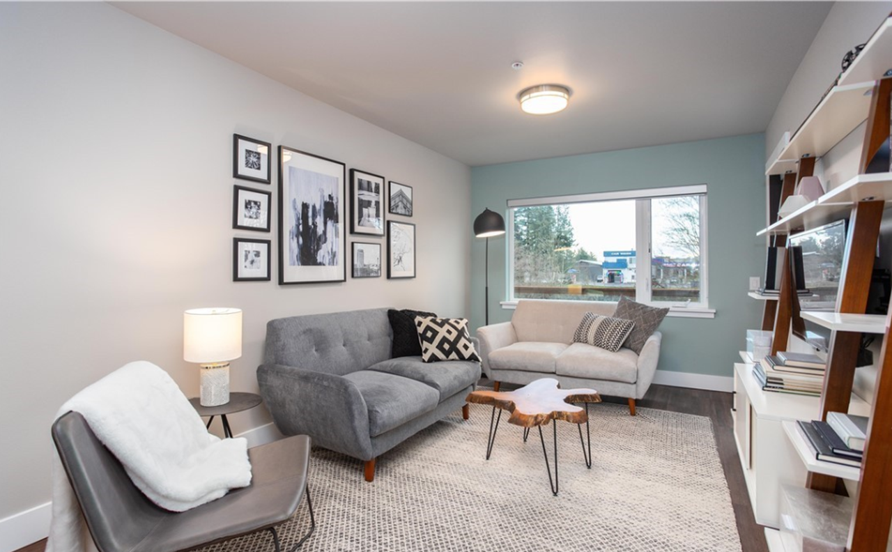 Front Street Condo - Photo 2 of 12