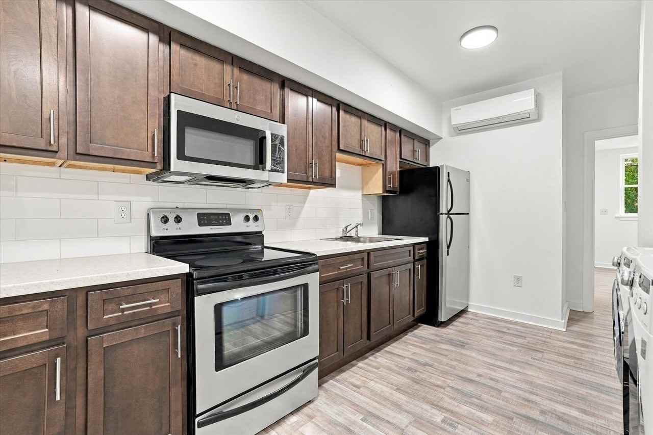 2955 N Bambrey St - Photo 2 of 10