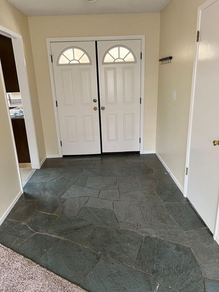 2248 Meridian Ave - Photo 3 of 15