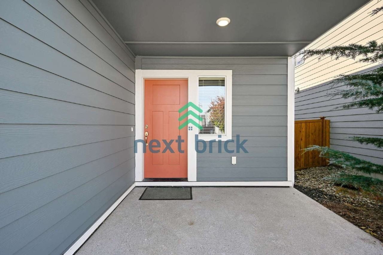 9149 Tansy St Se - Photo 2 of 25