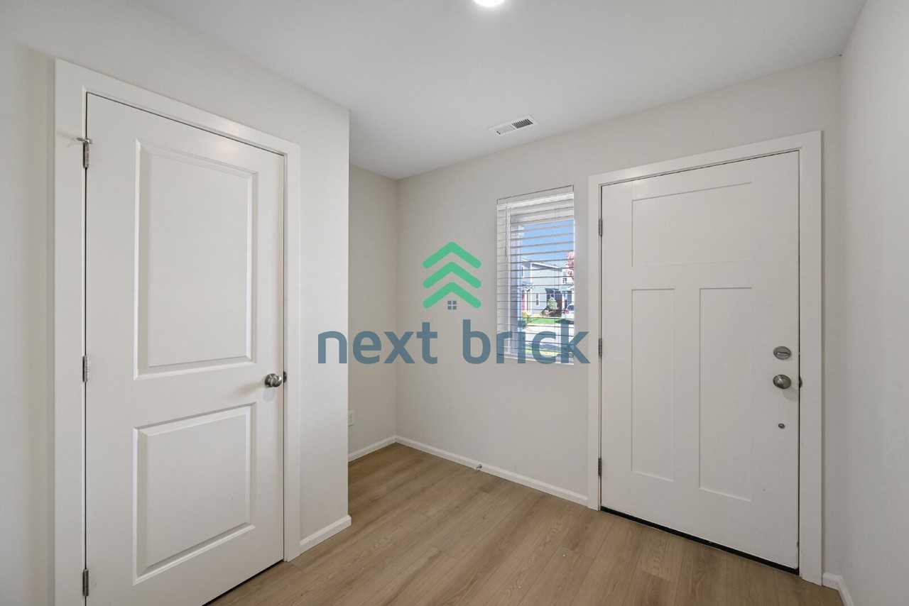 9149 Tansy St Se - Photo 4 of 25