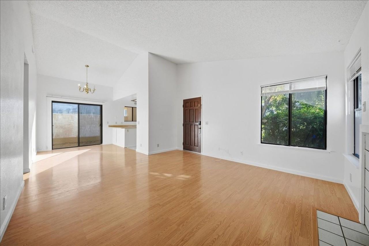27 Estuary Ct - Photo 4 of 21