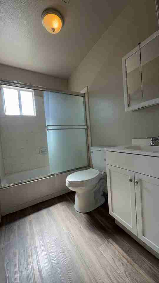 34 W 20th St - Photo 4 of 7
